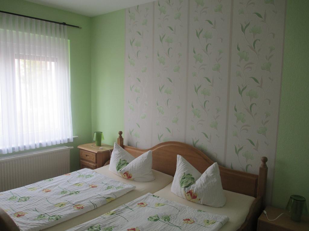 Hotel Zum Gondoliere Oranienbaum-Woerlitz الغرفة الصورة